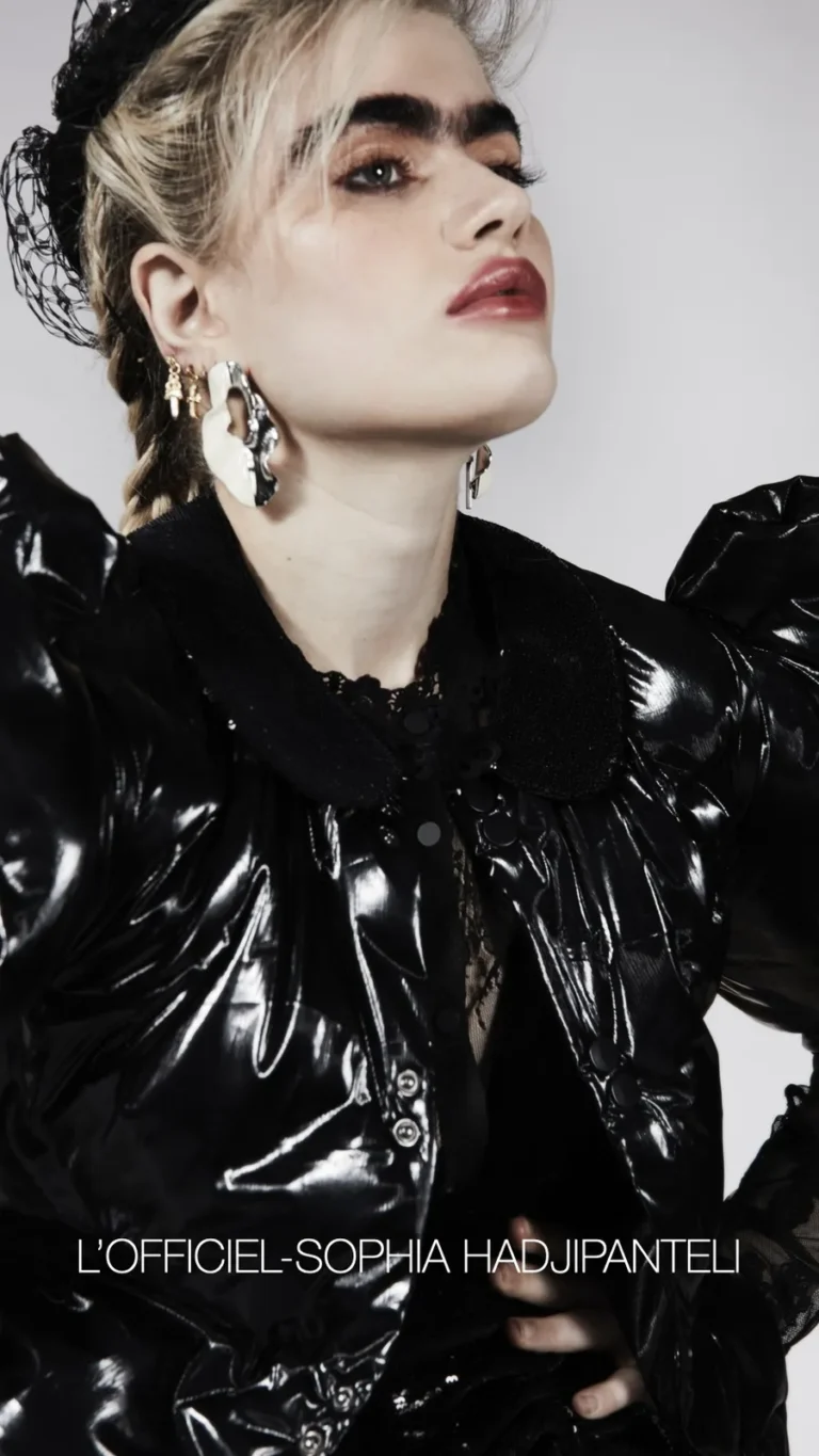 RUE AGTHONIS in L’OFFICIEL-SOPHIA HADJIPANTELI