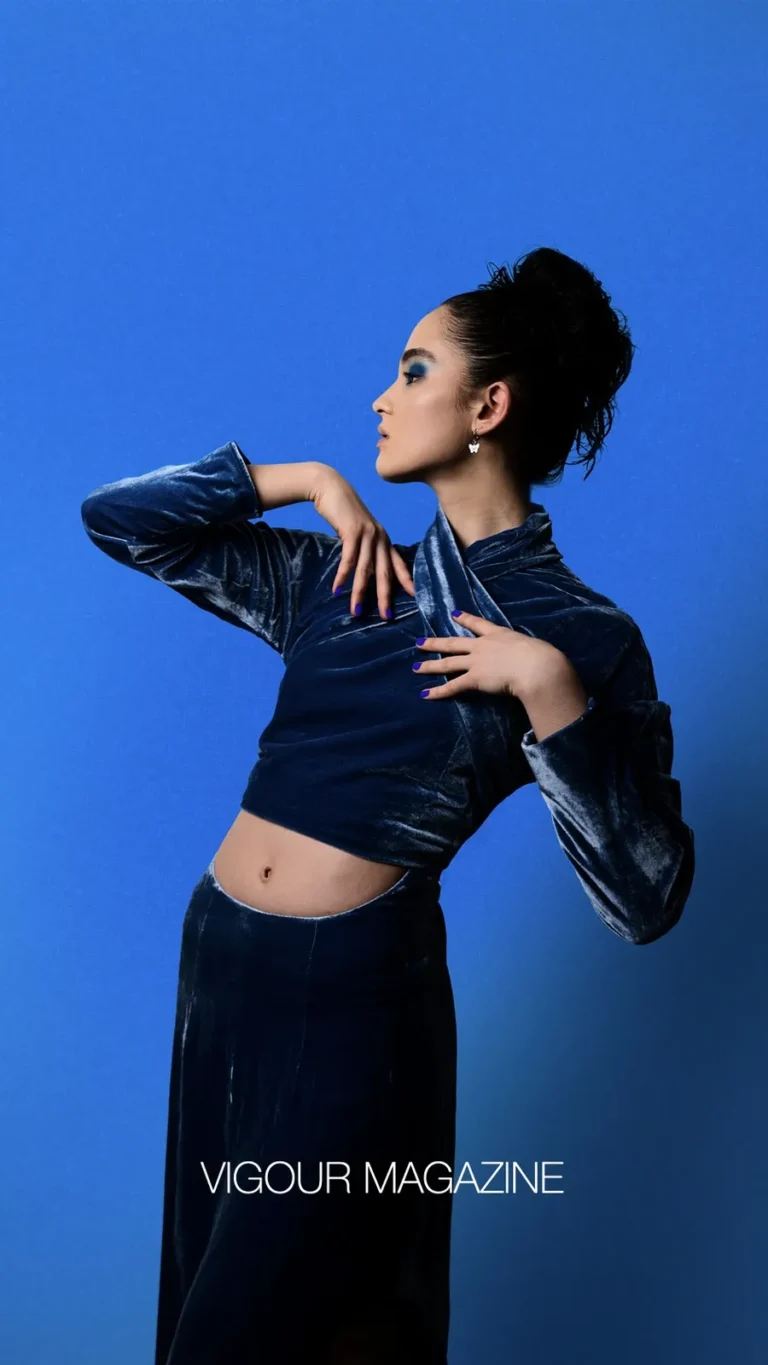 RUE AGTHONIS in VIGOUR MAGAZINE