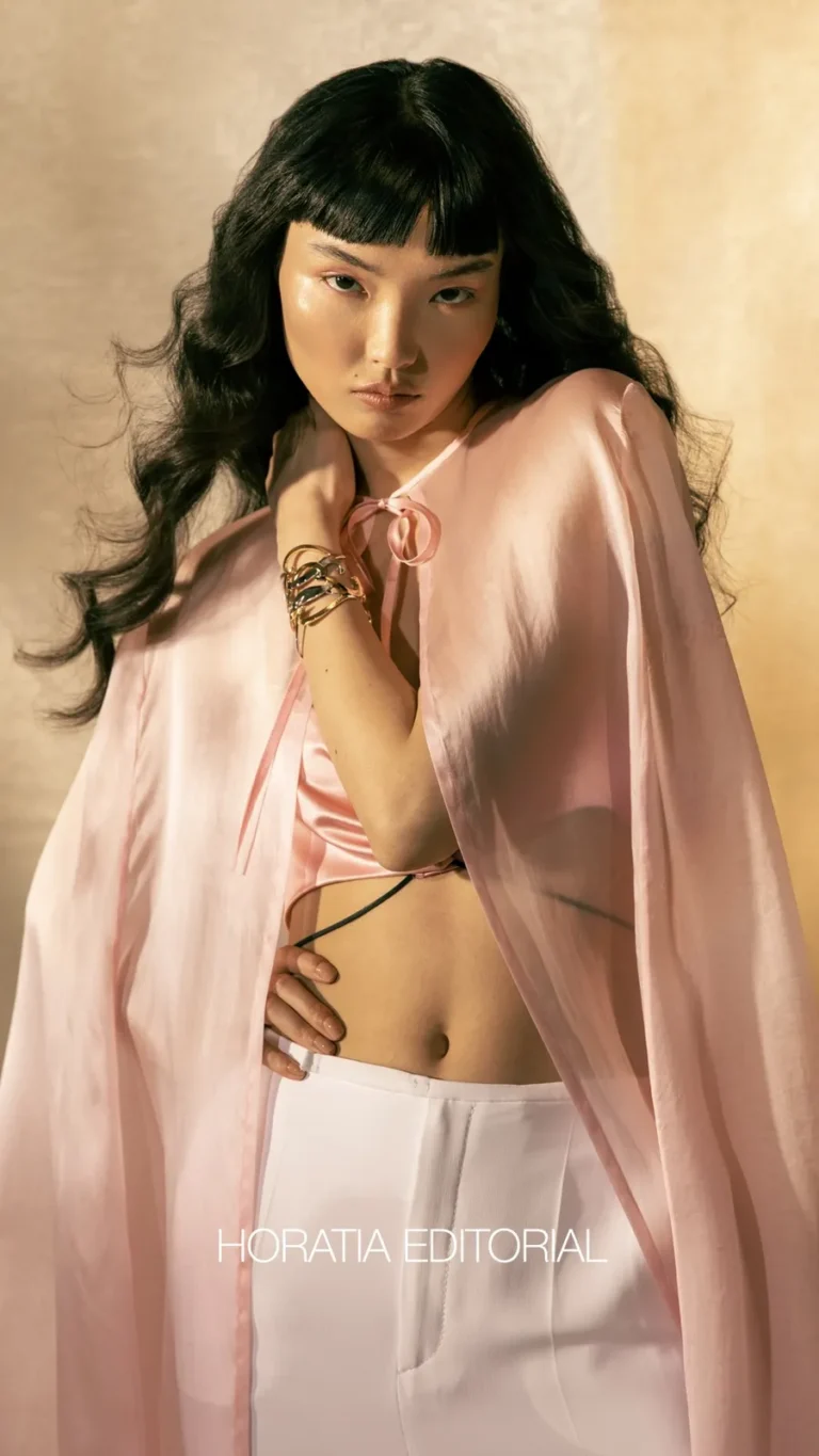 RUE AGTHONIS in HORATIA EDITORIAL