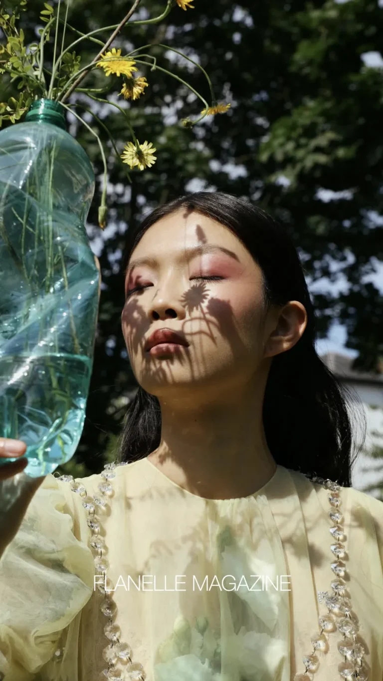 RUE AGTHONIS in FLANELLE MAGAZINE