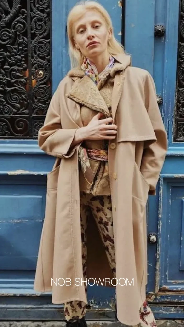 RUE AGTHONIS in NOB SHOWROOM