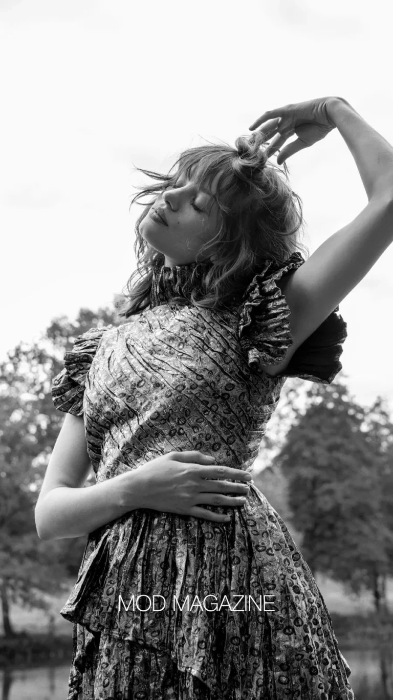 RUE AGTHONIS in MOD MAGAZINE