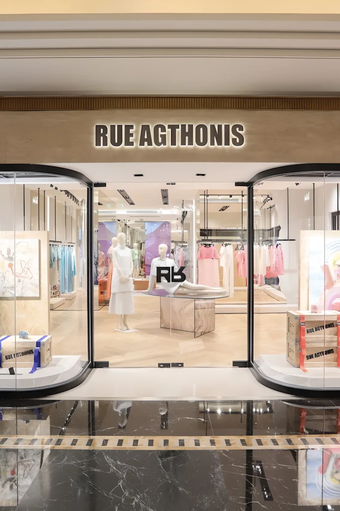 RUE AGTHONIS at The Peninsula Shanghai pic_03
